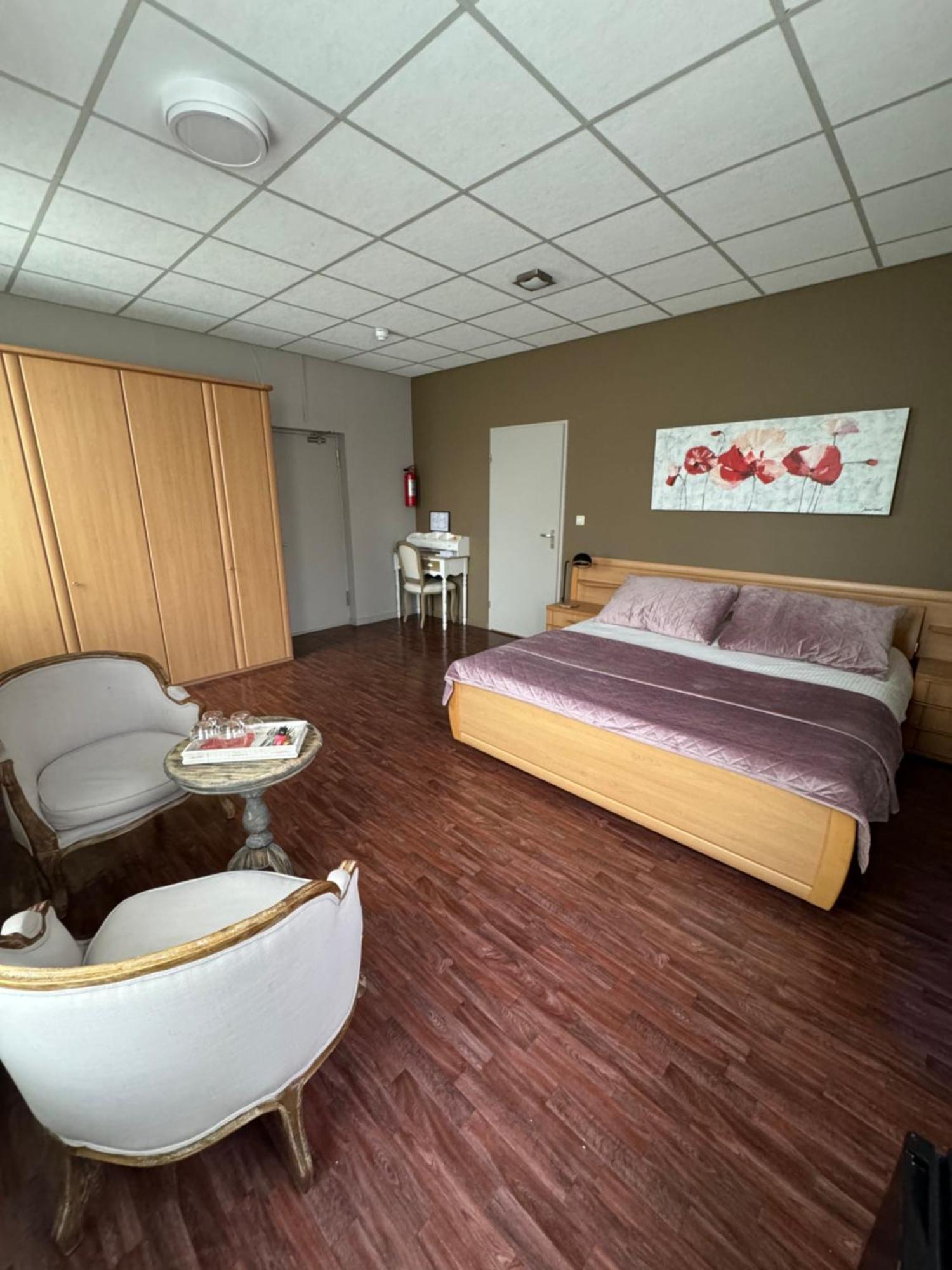 Ouwe Schuure Bed & Breakfast Sluis Eksteriør bilde